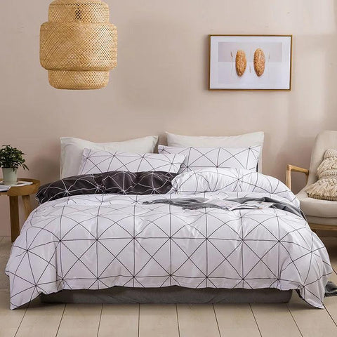 Soft Geometric Print King Size Bedding Set with Cozy Queen Size Duvet Cover, Stylish Full Single Double Bed Quilt Cover, and Pil