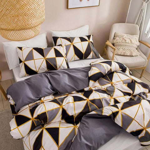 Soft Geometric Print King Size Bedding Set with Cozy Queen Size Duvet Cover, Stylish Full Single Double Bed Quilt Cover, and Pil