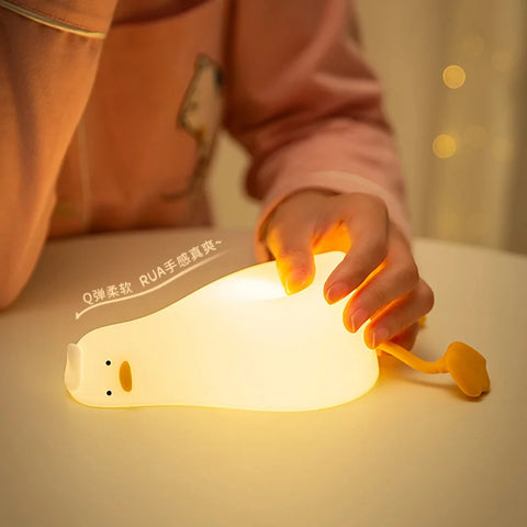 New Adorable and cute rechargeable silicone duck-shaped night light for kids' bedtime - Perfect soft lamp - Lovely portable deco