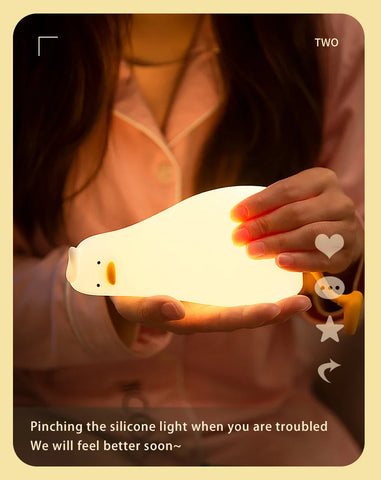 New Adorable and cute rechargeable silicone duck-shaped night light for kids' bedtime - Perfect soft lamp - Lovely portable deco