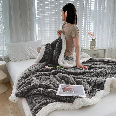 Home Thick Bed Blanket Double Layer Winter Warm Double Sided Throw Sofa Cover Cozy Flannel Throw Bedspread Super Soft Warm Quilt