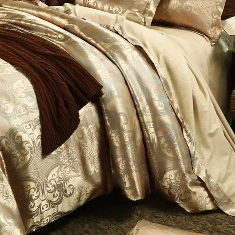 High-end European  Satin Jacquard Duvet Cover Set  King and Queen Size Beds - Elegant Wedding Bedding Set with Single a