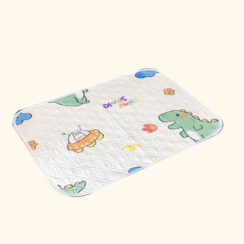 Waterproof Washable Mattress Urine Mat for Baby Toddlers Cute Cartoon Bed Protector Diaper Bedding Urine Pads Cloth Breathable