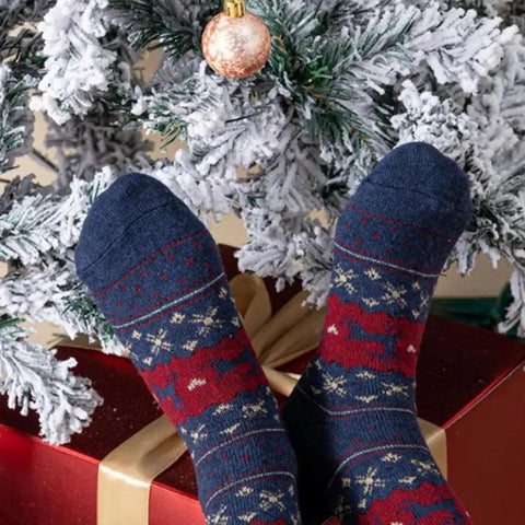 5 pcs Christmas socks Wool socks mid-tube socks Fun cute socks with Santa reindeer pattern women's Christmas theme gift box set